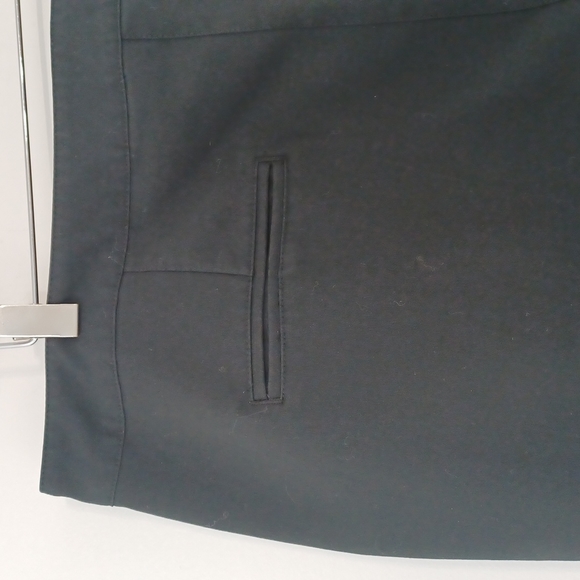 ✨3/$25✨AUR Womens Black Shorts - 12 - Picture 4 of 8